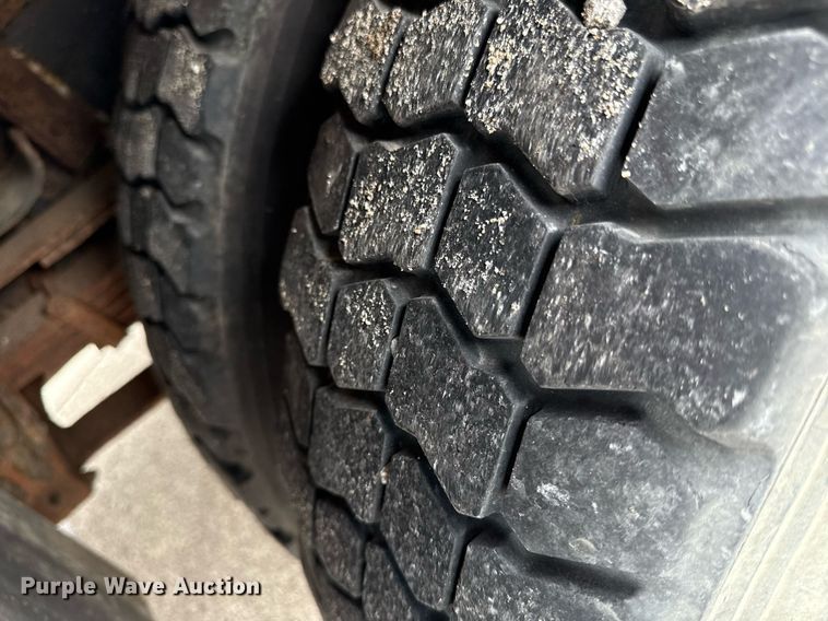 image for item ED4236 1994 International 4900 pumper fire truck