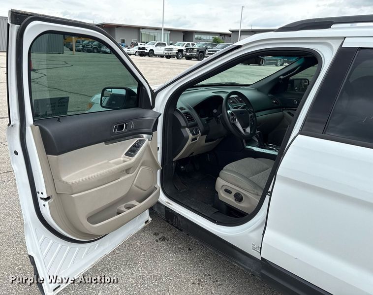 image for item ED4239 2013 Ford Explorer SUV