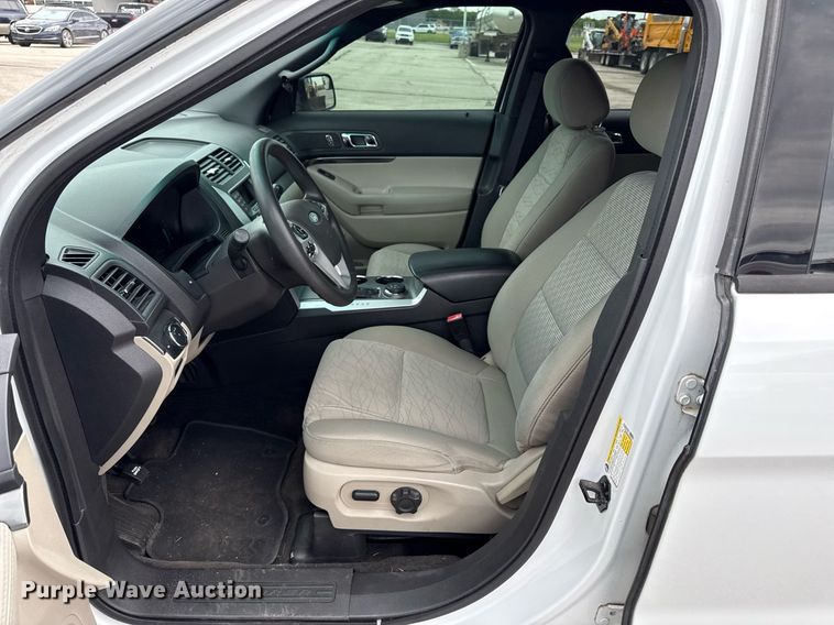 image for item ED4239 2013 Ford Explorer SUV