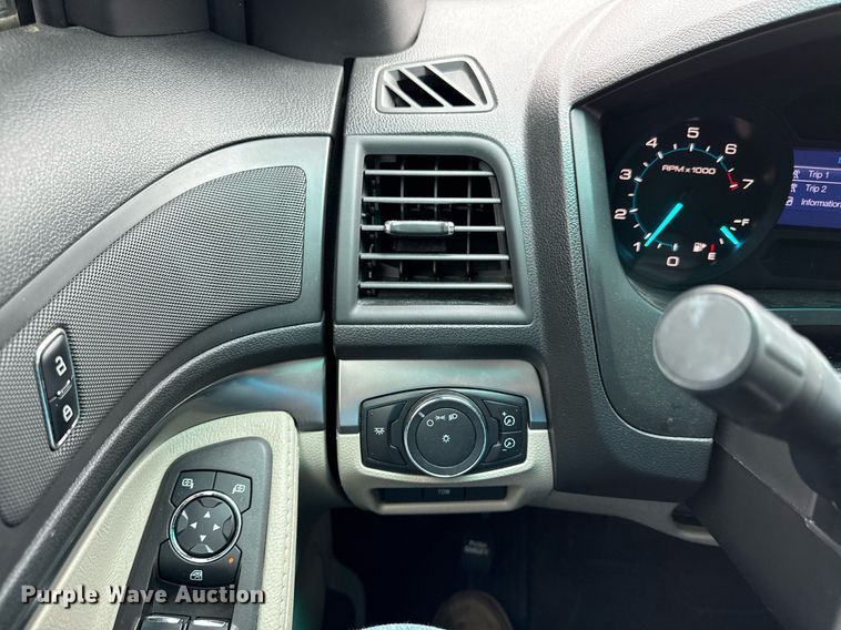 image for item ED4239 2013 Ford Explorer SUV