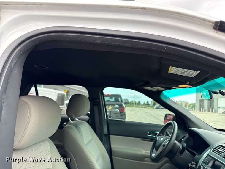 image for item ED4239 2013 Ford Explorer SUV