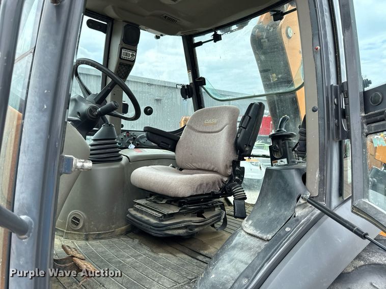 image for item ED4240 2013 Case 590 Super N backhoe