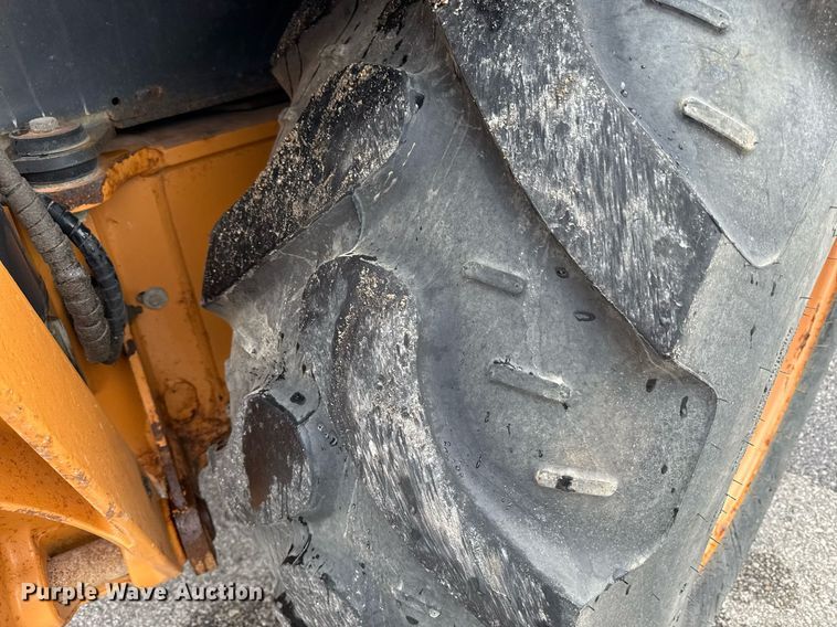 image for item ED4240 2013 Case 590 Super N backhoe