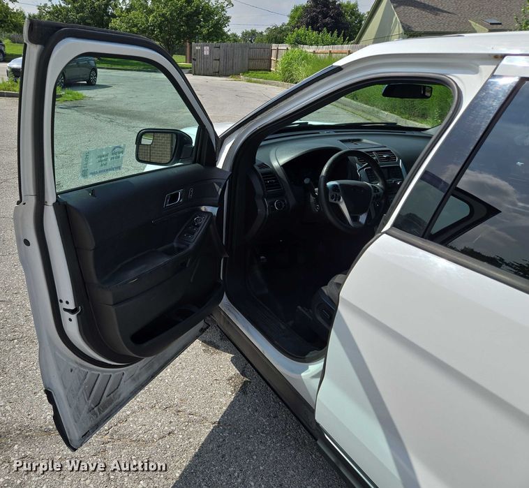 image for item EF1547 2013 Ford Explorer Police Interceptor SUV