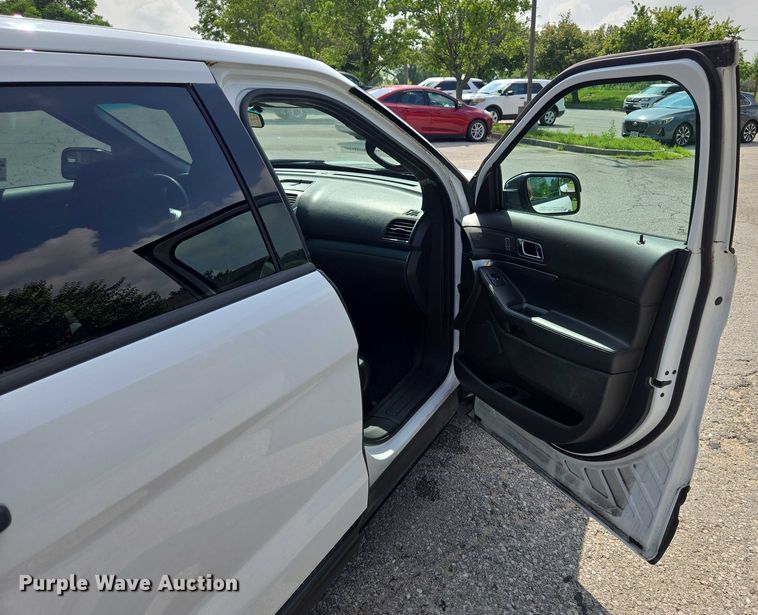 image for item EF1547 2013 Ford Explorer Police Interceptor SUV