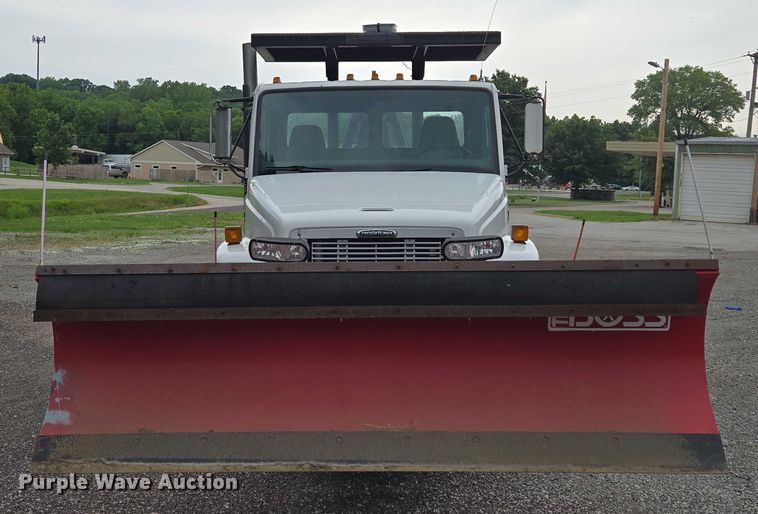 image for item EF1557 2003 Freightliner FL80 hook lift truck