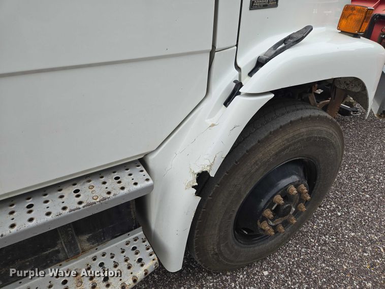 image for item EF1557 2003 Freightliner FL80 hook lift truck