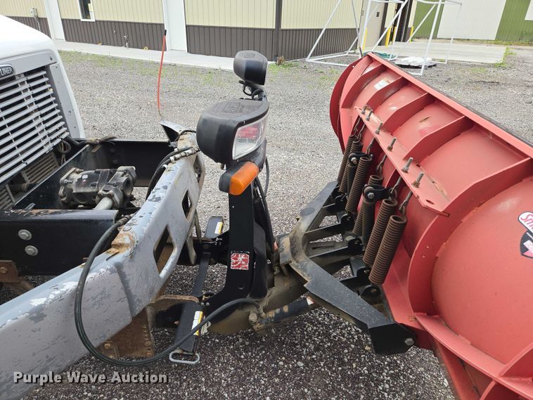 image for item EF1557 2003 Freightliner FL80 hook lift truck