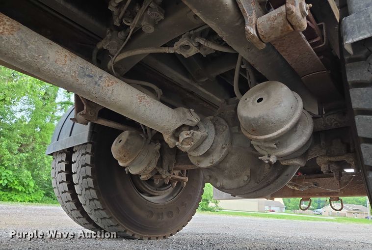 image for item EF1557 2003 Freightliner FL80 hook lift truck