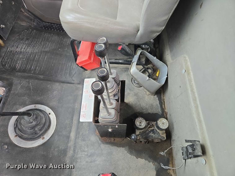 image for item EF1557 2003 Freightliner FL80 hook lift truck