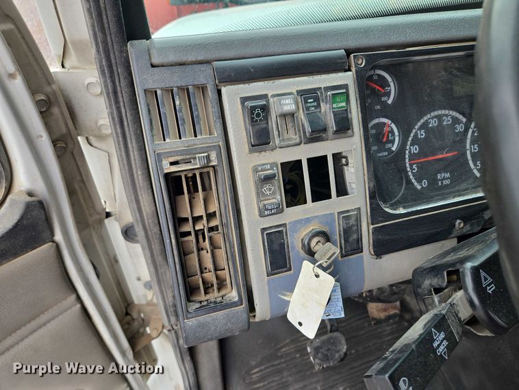 image for item EF1557 2003 Freightliner FL80 hook lift truck