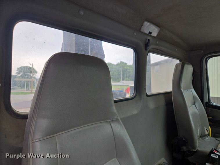 image for item EF1557 2003 Freightliner FL80 hook lift truck