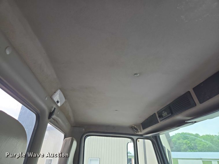 image for item EF1557 2003 Freightliner FL80 hook lift truck