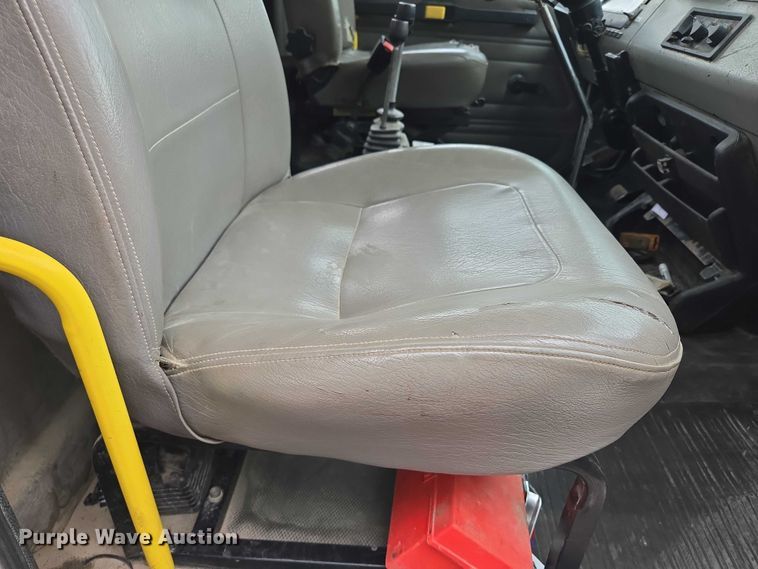 image for item EF1557 2003 Freightliner FL80 hook lift truck