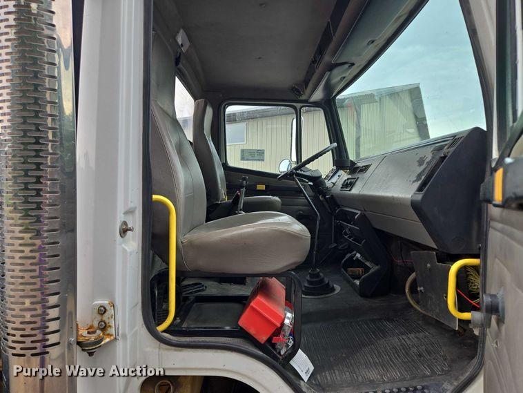 image for item EF1557 2003 Freightliner FL80 hook lift truck