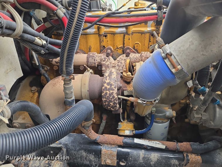 image for item EF1557 2003 Freightliner FL80 hook lift truck