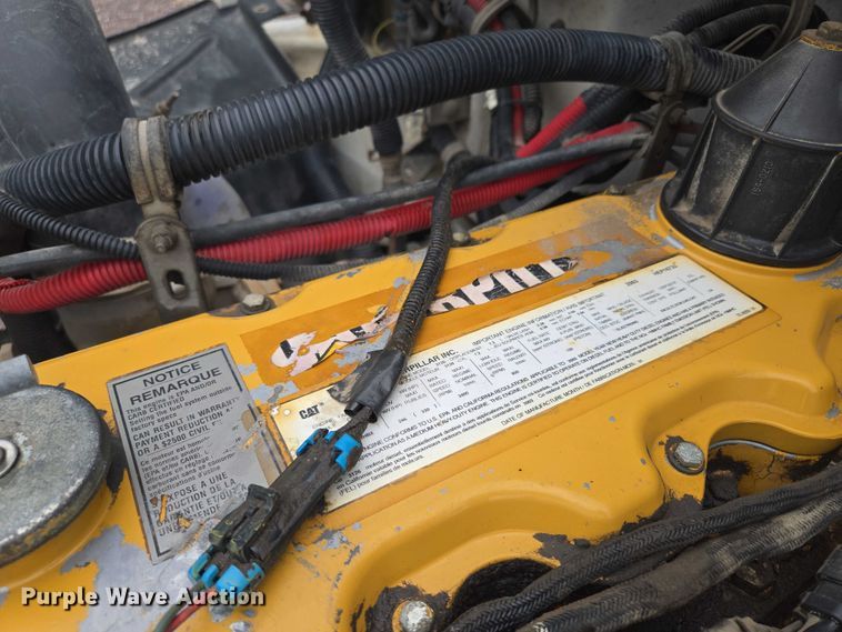 image for item EF1557 2003 Freightliner FL80 hook lift truck