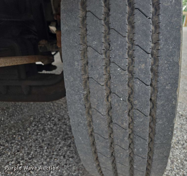 image for item EF1557 2003 Freightliner FL80 hook lift truck