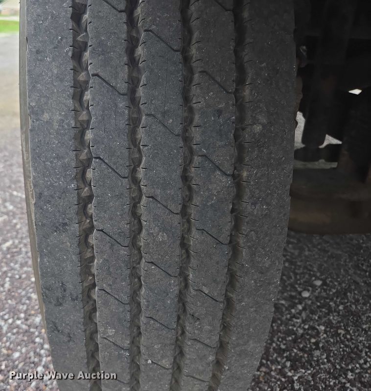 image for item EF1557 2003 Freightliner FL80 hook lift truck