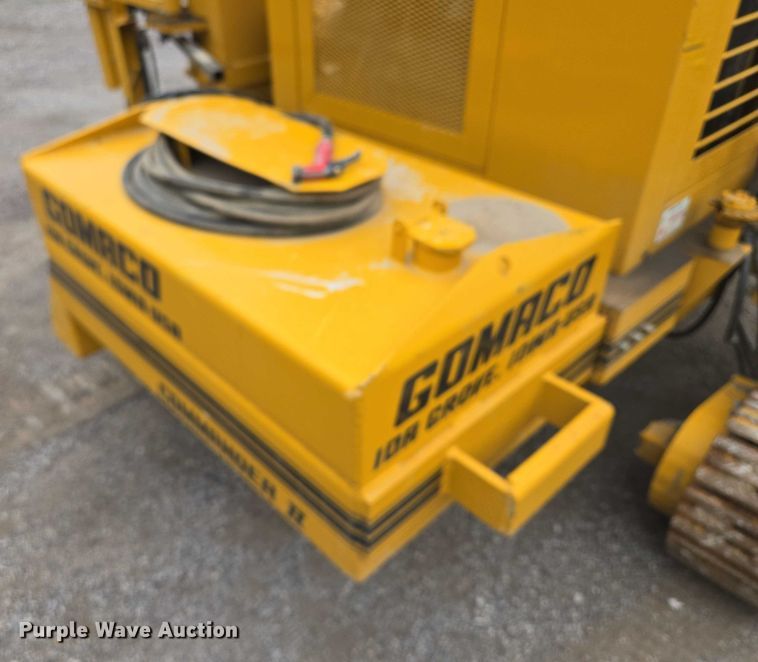 image for item EF1558 Gomaco GT-6200 slipform paver