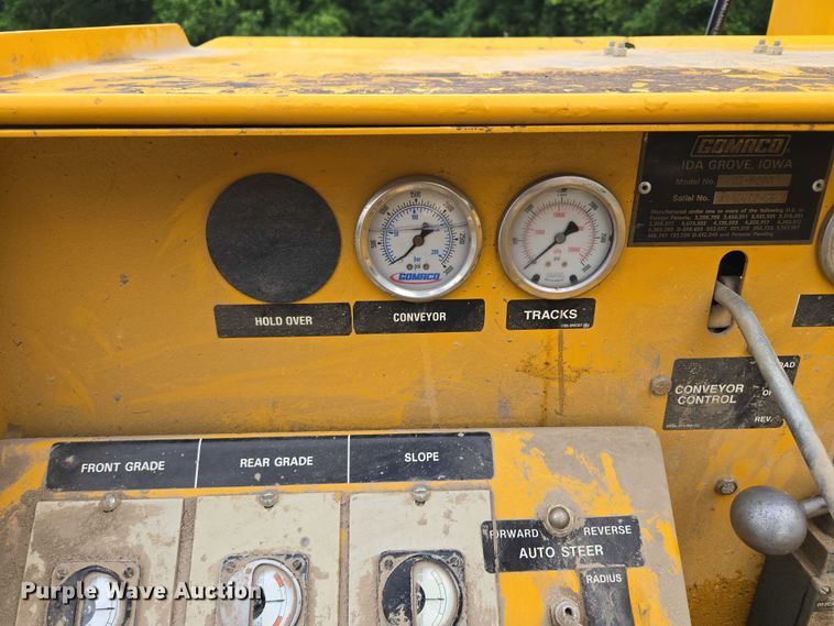 image for item EF1558 Gomaco GT-6200 slipform paver