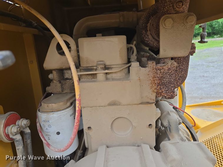 image for item EF1558 Gomaco GT-6200 slipform paver