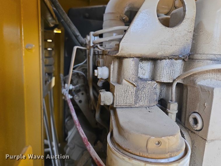 image for item EF1558 Gomaco GT-6200 slipform paver