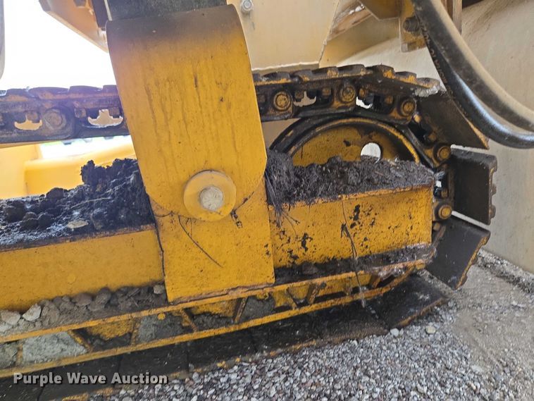 image for item EF1558 Gomaco GT-6200 slipform paver