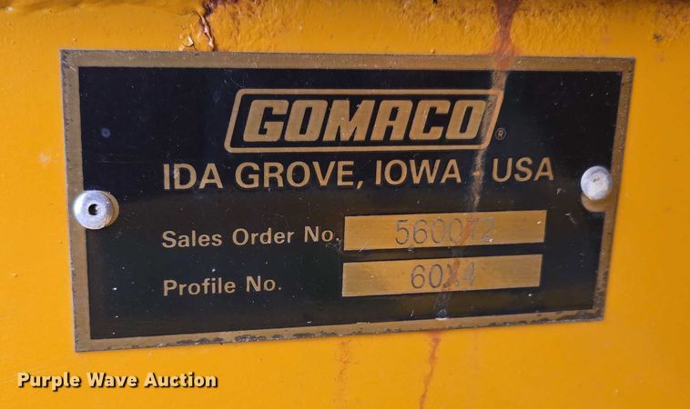 image for item EF1558 Gomaco GT-6200 slipform paver