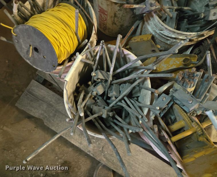 image for item EF1558 Gomaco GT-6200 slipform paver