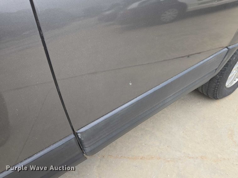 image for item EF1566 2011 Ford Expedition XLT SUV