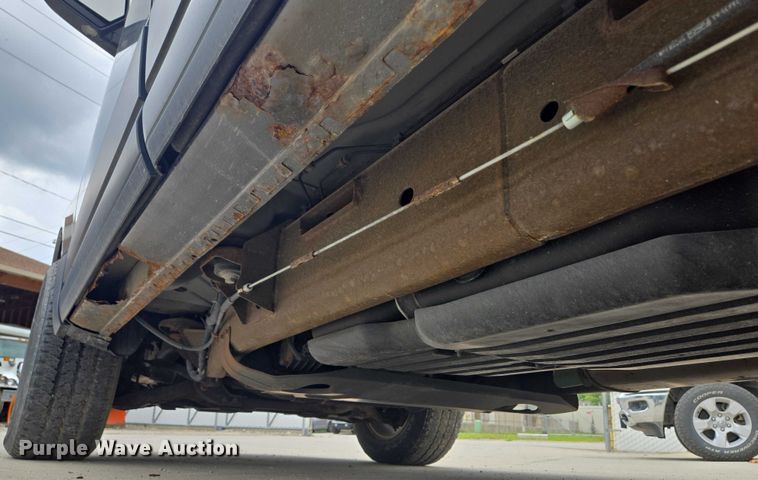 image for item EF1566 2011 Ford Expedition XLT SUV