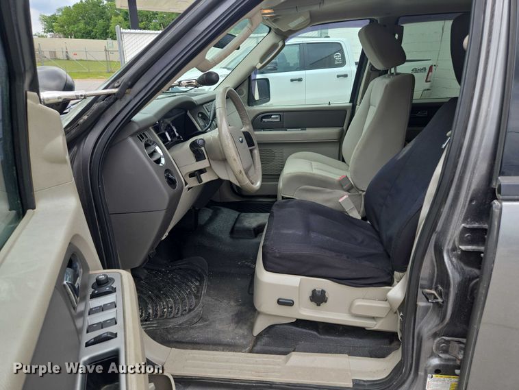 image for item EF1566 2011 Ford Expedition XLT SUV