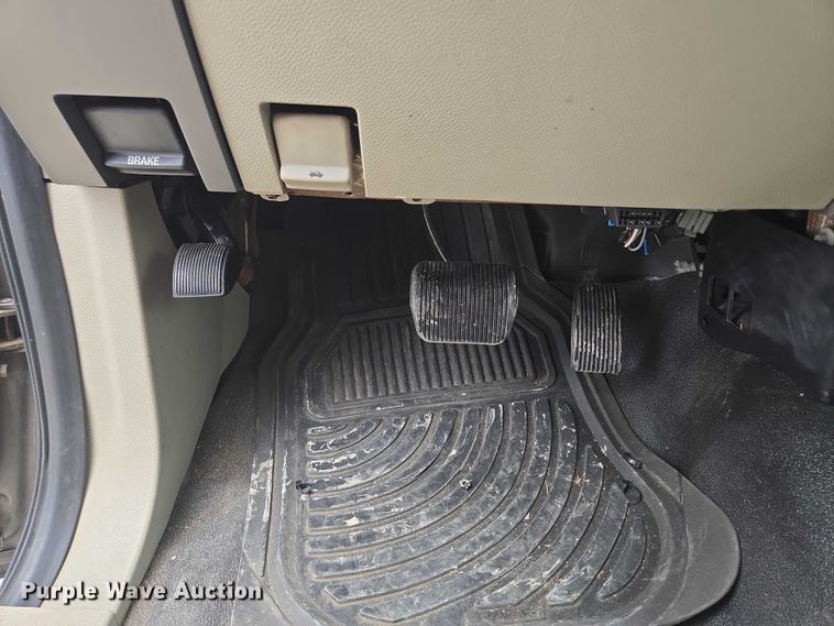 image for item EF1566 2011 Ford Expedition XLT SUV