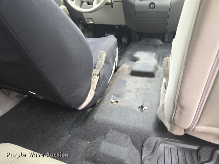 image for item EF1566 2011 Ford Expedition XLT SUV