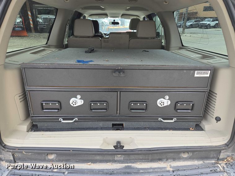 image for item EF1566 2011 Ford Expedition XLT SUV