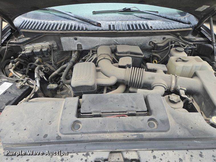 image for item EF1566 2011 Ford Expedition XLT SUV