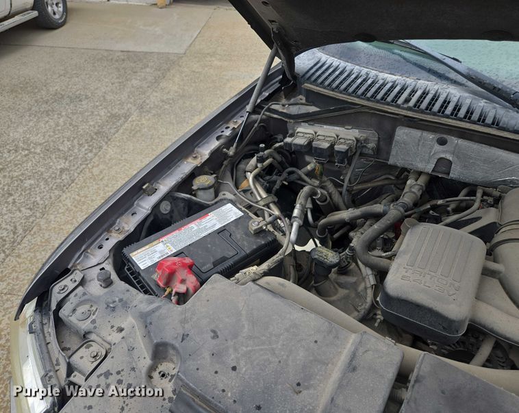 image for item EF1566 2011 Ford Expedition XLT SUV