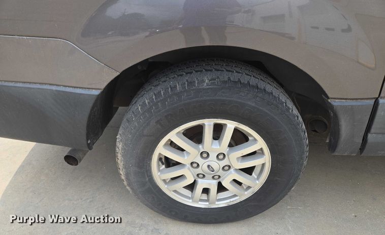 image for item EF1566 2011 Ford Expedition XLT SUV