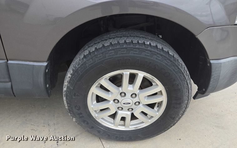 image for item EF1566 2011 Ford Expedition XLT SUV