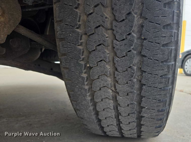 image for item EF1566 2011 Ford Expedition XLT SUV