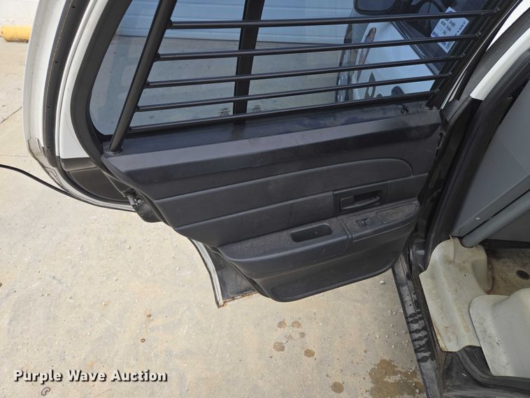 image for item EF1567 2010 Ford Crown Victoria Police Interceptor  