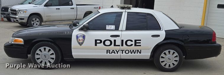 image for item EF1568 2010 Ford Crown Victoria Police Interceptor 