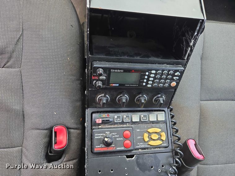 image for item EF1568 2010 Ford Crown Victoria Police Interceptor 