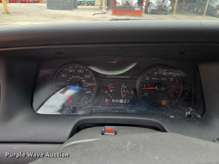 image for item EF1568 2010 Ford Crown Victoria Police Interceptor 