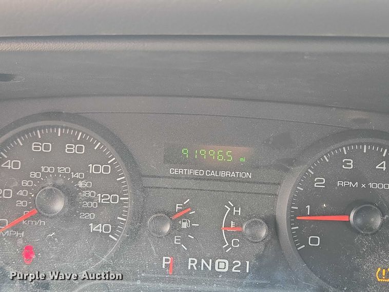 image for item EF1568 2010 Ford Crown Victoria Police Interceptor 