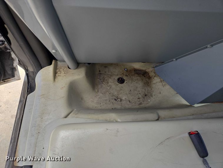 image for item EF1568 2010 Ford Crown Victoria Police Interceptor 