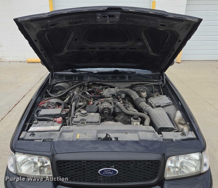 image for item EF1568 2010 Ford Crown Victoria Police Interceptor 
