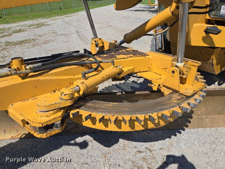 image for item EF1576 1993 Champion 720A motor grader