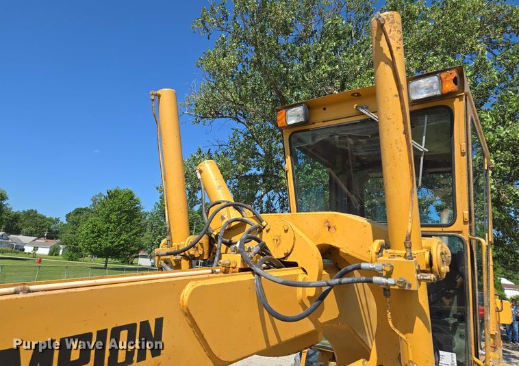 image for item EF1576 1993 Champion 720A motor grader